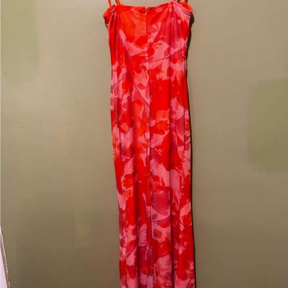 Selfie Leslie Vibrant Orange Floral Midi Dress - Picture 4 of 4